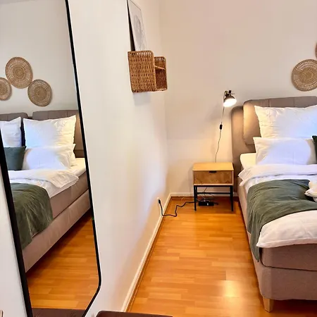 Ruhiges City-apartment In Angebunden Lejlighed *