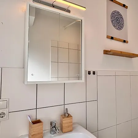 Apartman Ruhiges City-apartment In Angebunden *