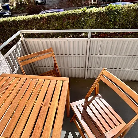 Ruhiges City-apartment In Angebunden Lejlighed